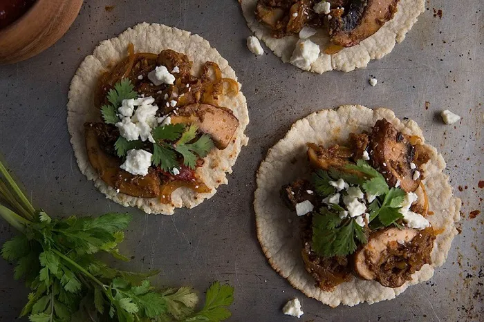“Acılı Mantar Taco” başlıklı tarifin fotoğrafı (Mushroom Council)