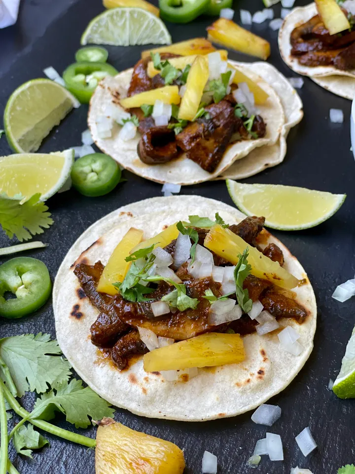 “Al Pastor King Oyster Taco” başlıklı tarifin fotoğrafı (Mushroom Council)
