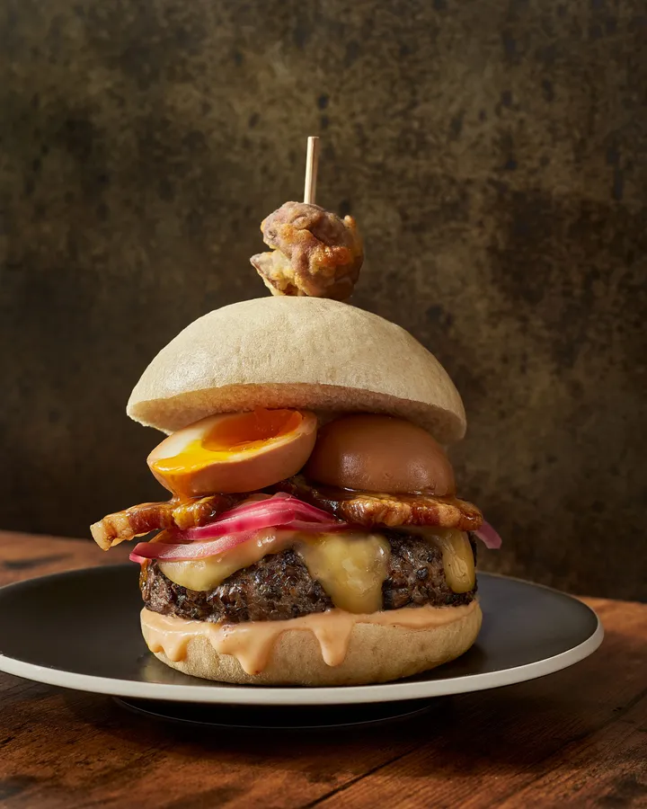“Bao Ekmekli Mantarlı Burger” başlıklı tarifin fotoğrafı (Mushroom Council)