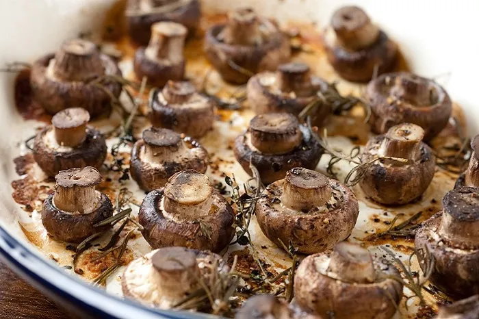 “Fırında Otlu Mantar” başlıklı tarifin fotoğrafı (Mushroom Council)