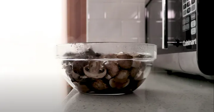 “Kuru Mantar Mikrodalgada Nasıl Pişirilir?” başlıklı tarifin fotoğrafı (Mushroom Council)