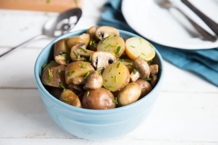 “Mantarlı Patates Salatası” başlıklı tarifin fotoğrafı (Mushroom Council)