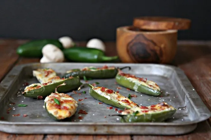 “Mantarlı Peynirli Jalapeño Dolması” başlıklı tarifin fotoğrafı (Mushroom Council)