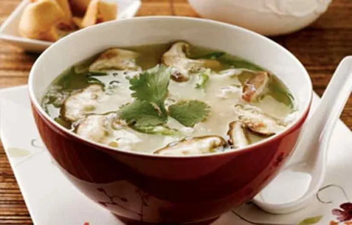 “Mantarlı Yumurtalı Çorba” başlıklı tarifin fotoğrafı (Mushroom Council)