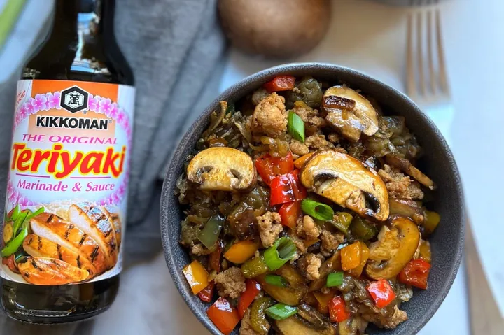 “Teriyaki Soslu Mantarlı Kahvaltı Kavurması” başlıklı tarifin fotoğrafı (Mushroom Council)